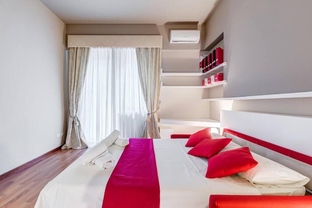 Exclusive Apartment In Eur Lake โรม ภายนอก รูปภาพ